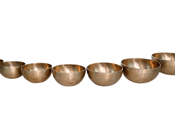 plain handmade full moon 7 chakra singing bowls set